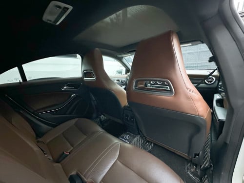Sale Mercedes Benz CLA250 AMG Fulloption ក្រដាស​ពន្ធ​