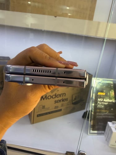 Samsung Zfold 5 12G 1T 98.99%