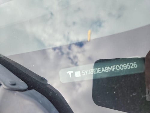 Sell Tesla model 3 2021 long range dual motor សាង​19500$