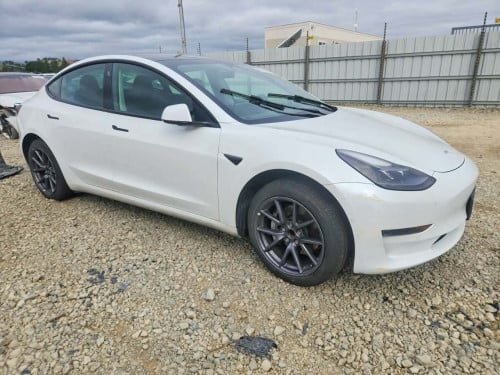 Sell Tesla model 3 2021 long range dual motor សាង​19500$