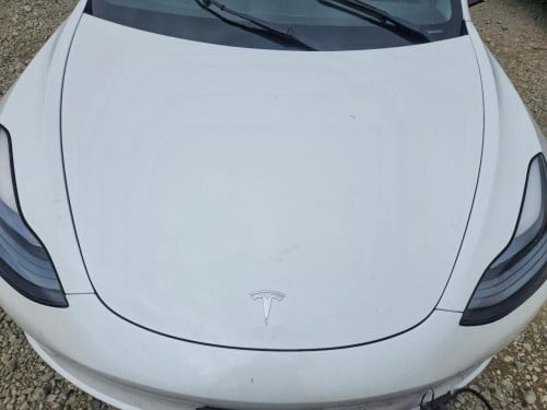 Sell Tesla model 3 2021 long range dual motor សាង​19500$
