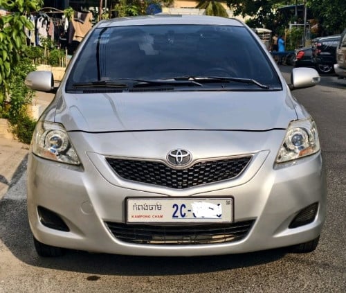 Sell Toyota Belta 2011 នៅស្អាត តំលៃចចារបាន ម្ចាស់ដើម