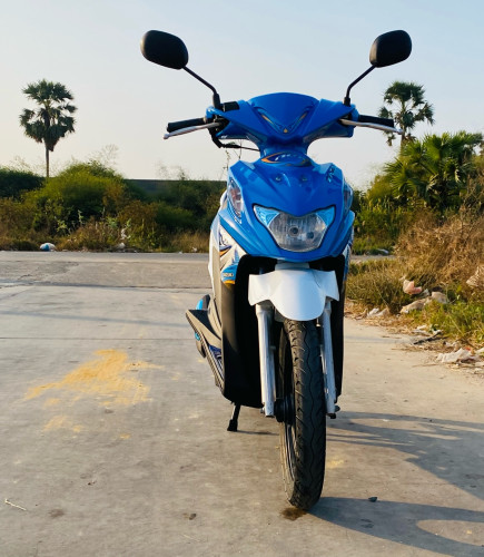 Suzuki Nex
