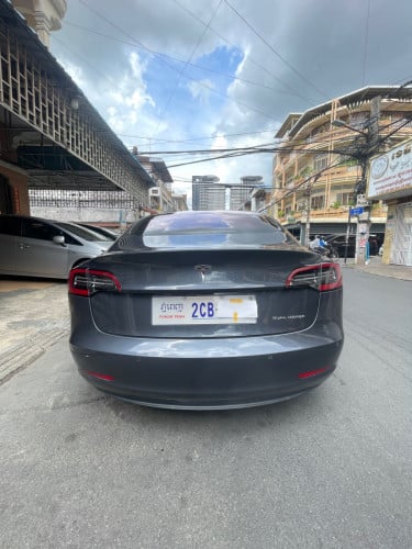 Tesla Model 3 2018 Long Range Dual Motor ម្ចាស់ដើមទីមួយ 7មុឺនម៉ាយសុីន