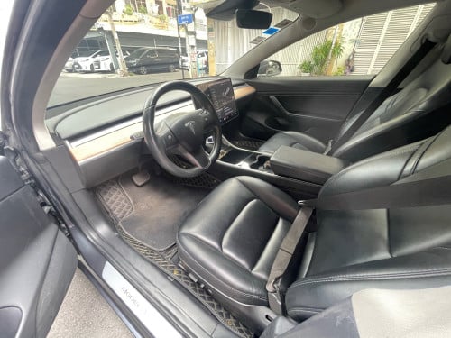 Tesla Model 3 2018 Long Range Dual Motor ម្ចាស់ដើមទីមួយ 7មុឺនម៉ាយសុីន