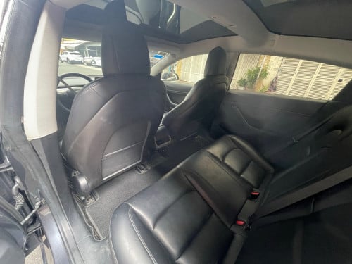 Tesla Model 3 2018 Long Range Dual Motor ម្ចាស់ដើមទីមួយ 7មុឺនម៉ាយសុីន