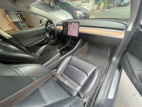 Tesla Model 3 2018 Long Range Dual Motor ម្ចាស់ដើមទីមួយ 7មុឺនម៉ាយសុីន