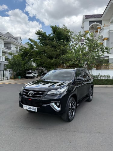 Toyota Fortuner 2018