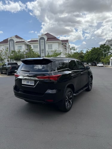 Toyota Fortuner 2018
