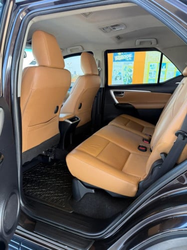 Toyota Fortuner2018 តំលៃចរចាបានទៀត