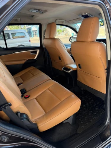 Toyota Fortuner2018 តំលៃចរចាបានទៀត