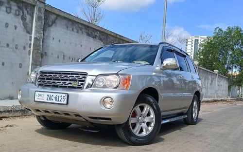 TOYOTA HIGHLANDER