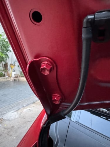 TOYOTA PIRUS 2012 ក្នុងលឿង