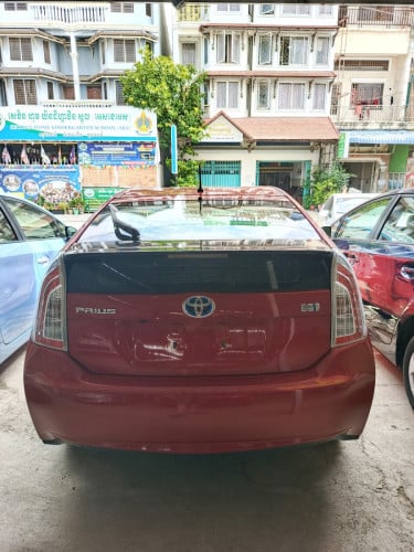 Toyota Prius 012 Option 2