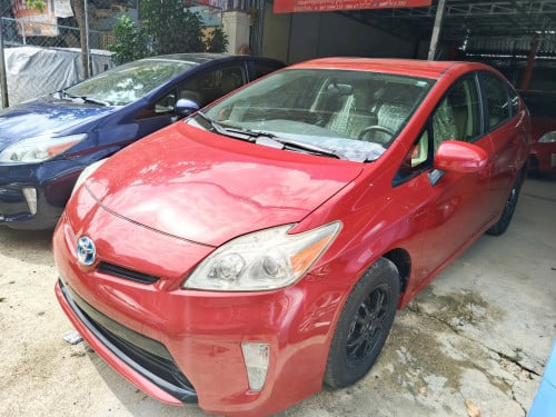 Toyota Prius 012 Option 2