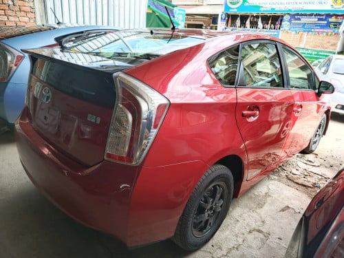 Toyota Prius 012 Option 2
