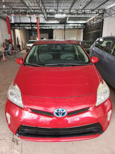 Toyota Prius 012 Option 4