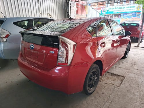 Toyota Prius 012 Option 4