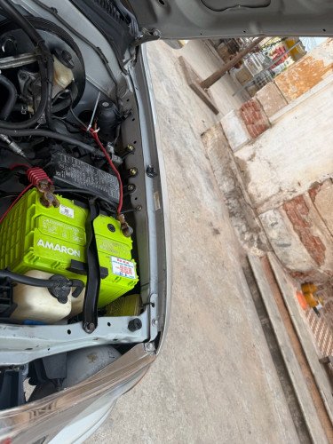 Toyota Tacoma 03 V 6 ប៉ុងមួយ ប្រើកង់ភ្លើងឡានស្អាត