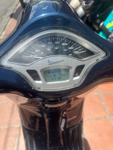 VESPA PRIMAVERA សេរី2018