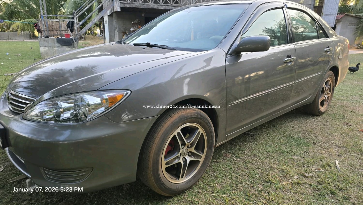 លក់បាឡែន 03 ម្ចាស់ផ្ទាល់ ឡានថ្មី ជិះស្រួល ស៊ីសាំងតិច xle full ម៉ាញ៉េ កាមេរ៉ា ហើយ