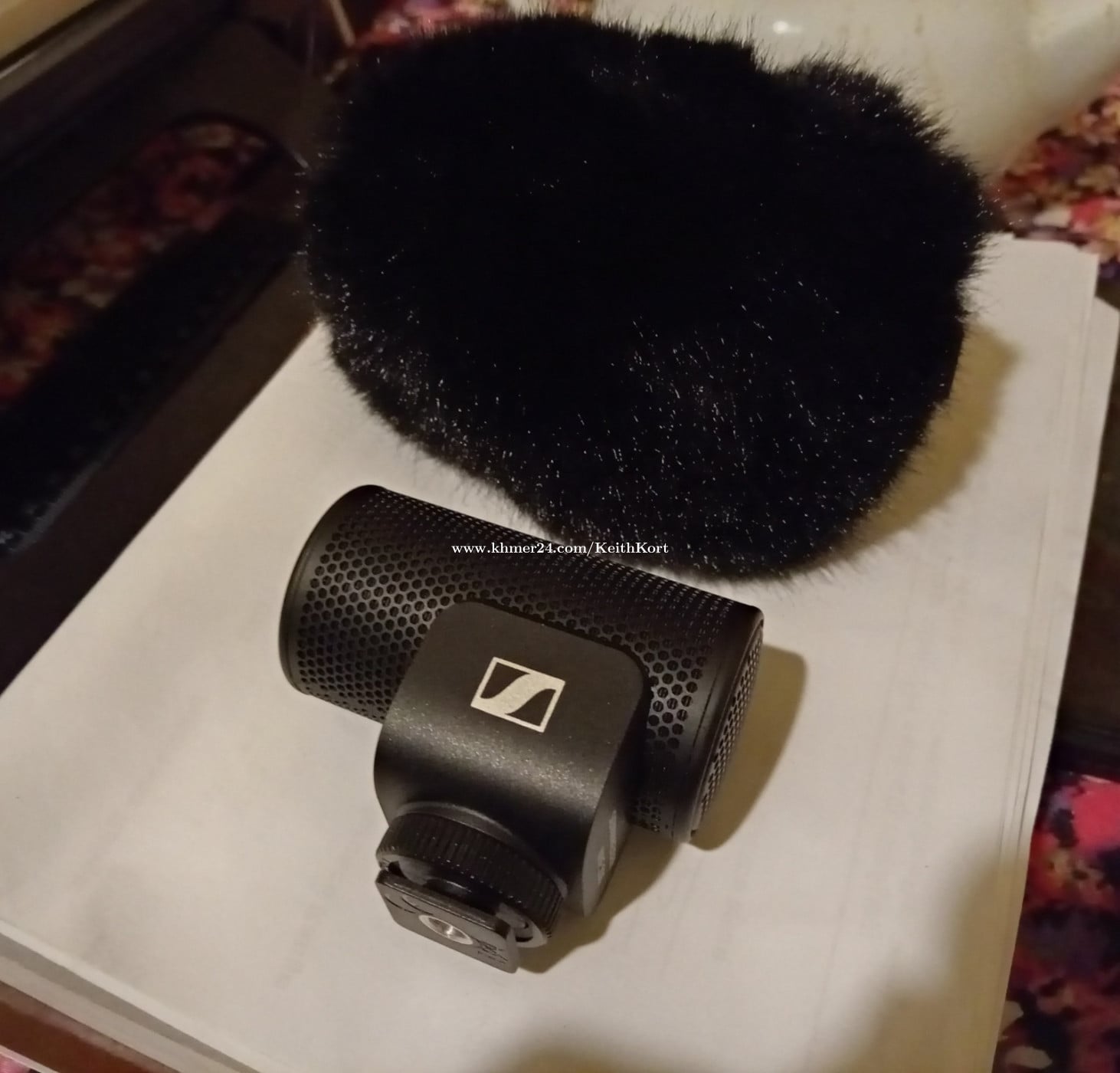 លក់មេក្រូ Sennheiser MKE 200 Mobile & Camera Mic (នៅថ្មី សម្រាប់ទូរស័ព្ទ និងកាមេរ៉ា)