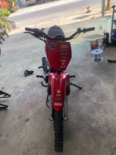 ម៉ូតូកែឡើងត្រៃលក់