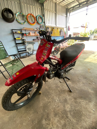 ម៉ូតូកែឡើងត្រៃលក់