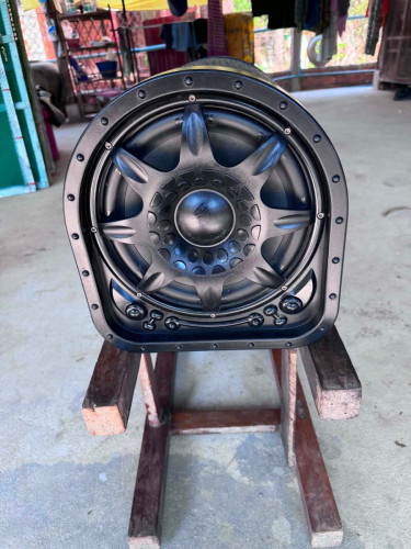 បាស់ឡានលក់