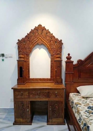 ទូសម្អាង