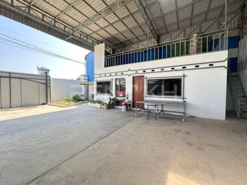 ឃ្លាំងសម្រាប់ជួលនៅសែនសុខ