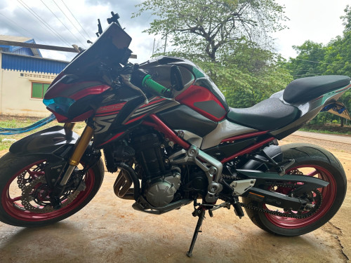 ចង់លក់ដូរសារី