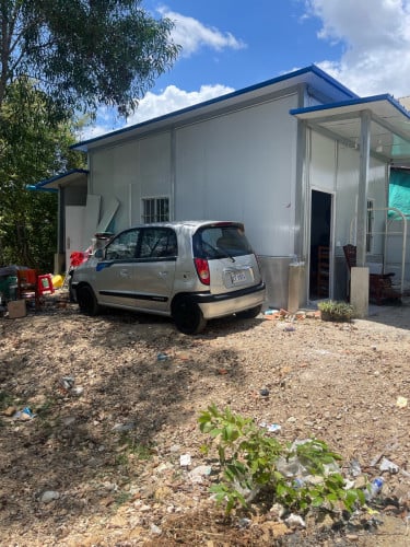 ផ្ទះលំហែរលក់ តម្លៃ10,000$ ផ្ទះ 4mx8,5m ដី 8mx25m