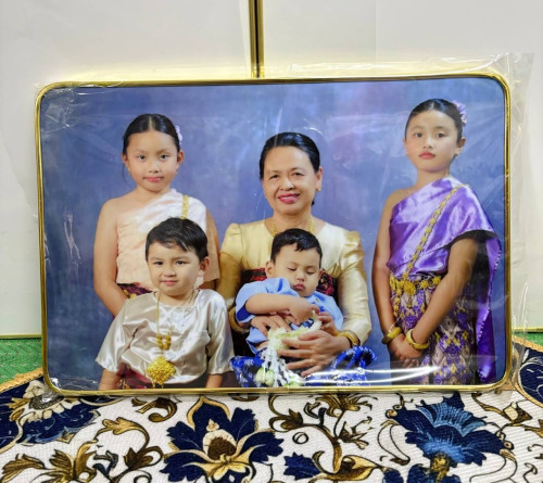 ស៊ុមសុញកាលទំហំ20x30=8$