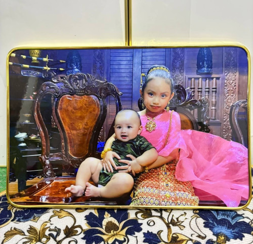 ស៊ុមសុញកាលទំហំ20x30=8$