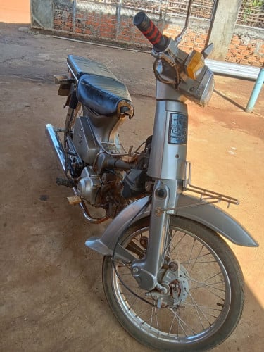 លក់350$កាតគ្រី