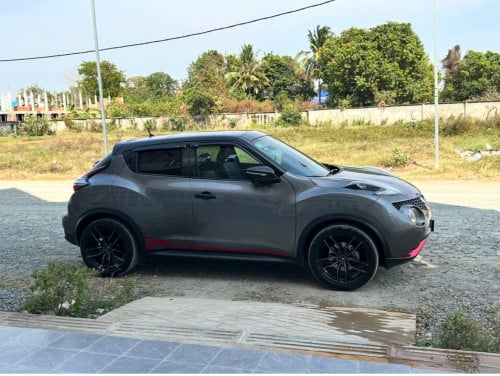 Nissan juke 2018 1.6L ឡានថ្មីជិះផ្ទាល់ខ្លួន សោ២គ្រាប់ បិតស្គត់ហើយមួយជុំ ប្រើថែណាស់38,600Km ។