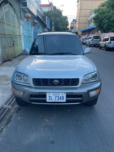 ឡានលក់98ប៉ុងមួយ