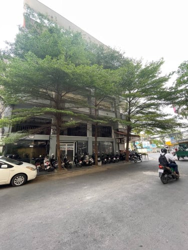 ហាងសម្រាប់ជួលបន្ទាន់/coffee shop&restaurant for rent urgently