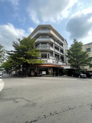 ហាងសម្រាប់ជួលបន្ទាន់/coffee shop&restaurant for rent urgently