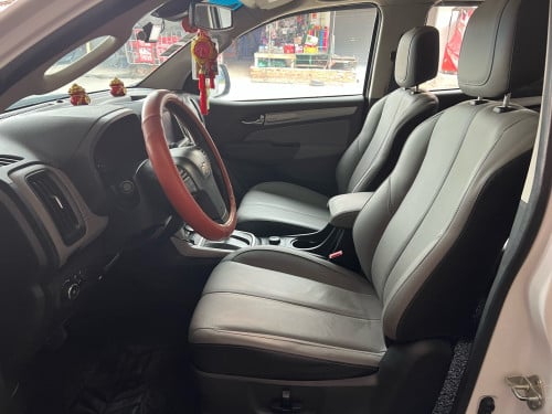 ថ្មីណាស់ Chevrolet 2020 full ហ្ស៊ីនមួយជុំ