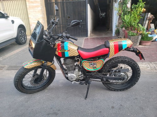 លក់Honda Ftr 223cc Modifiedមានកាតគ្រីតំលៃ880$ tel ; 081779779