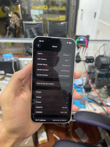 លក់IPhone 13 តម្លៃ210$
