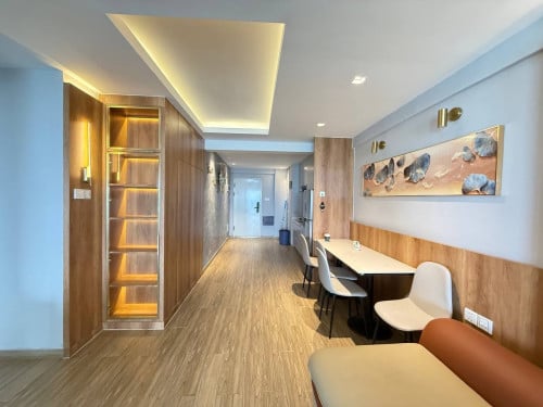 ๐
๐จ๐ซ ๐๐๐ง๐ญ: Modern 2-Bed Apartment โ Chroy Changva