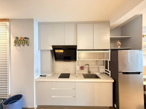 ๐
๐จ๐ซ ๐๐๐ง๐ญ: Modern 2-Bed Apartment โ Chroy Changva