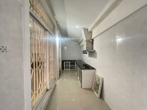វិឡាភ្លោះសំរាបលក់ក្នុងបុរី Orkide ផ្លូវ២០០៤