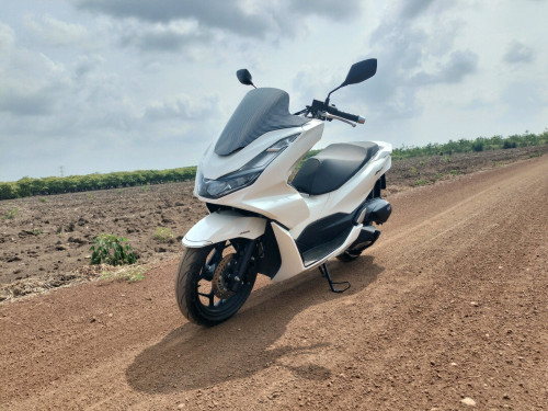 លក់មូត៉ូpcx របស់ជប៉ុន ម្ចាស់ដើមទី១