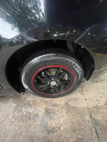 ឡាន Prius 010 Option3 ខ្មៅ (ម្ចាស់ផ្ទាល់ ប្រើផ្ទាល់ខ្លួន)  ឡានថ្មី 99% ចង់លក់វិញ 14500$