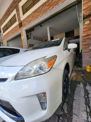 កំពូលថ្មី Prius 2013 option3 SOLA មូល1លាន%