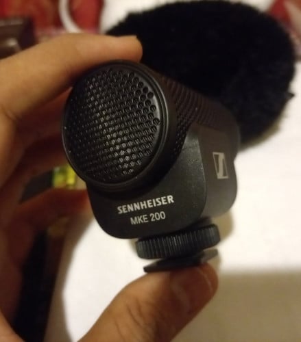 លក់មេក្រូ Sennheiser MKE 200 Mobile & Camera Mic (នៅថ្មី សម្រាប់ទូរស័ព្ទ និងកាមេរ៉ា)